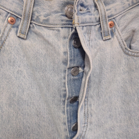 Levi's Vintage Highrise Ribcage Straight Ankle Jeans Size 28W - Picture 3 of 15